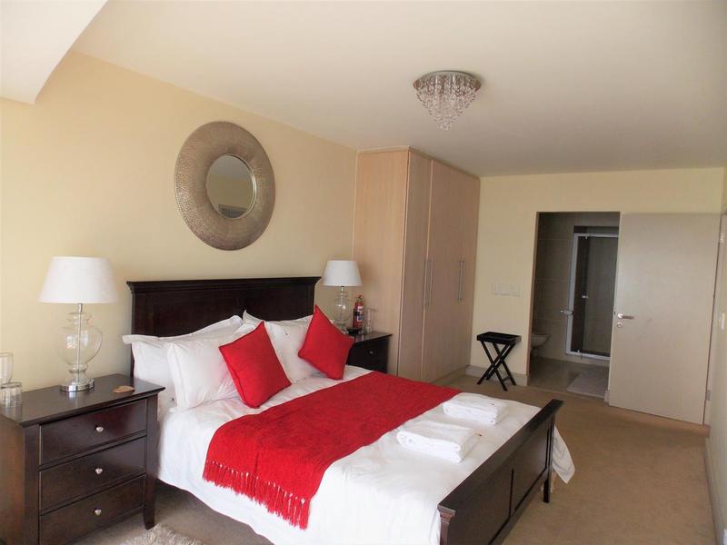 To Let 2 Bedroom Property for Rent in Strand Western Cape